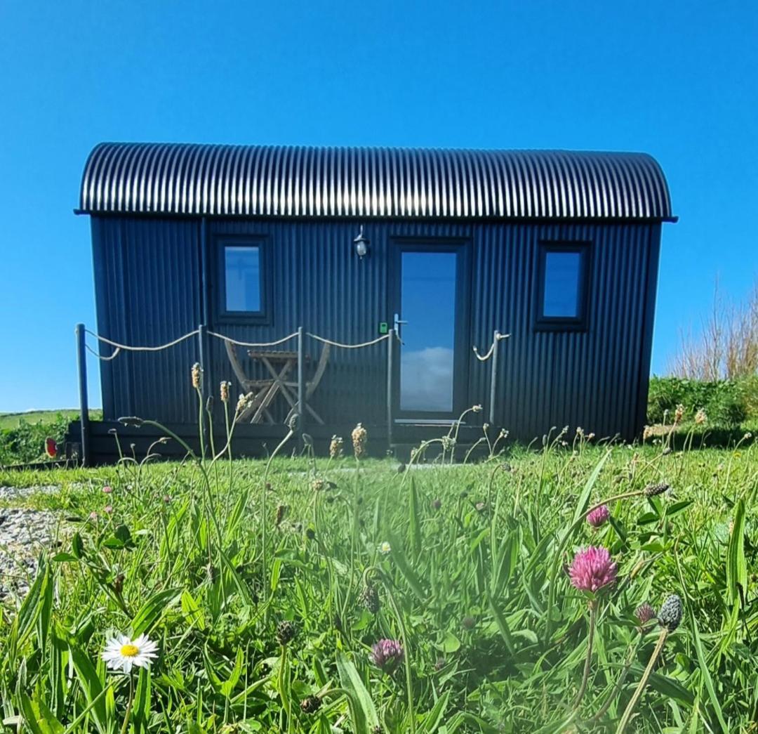 Wild Meadow Huts Vila Doolin Exterior foto